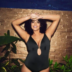 Maillot De Bain Une Pièce Plongeant Sans Aramature Noir