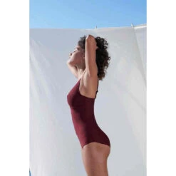 MAISON LEJABY Maillot De Bain 1 Pièce Plongeant Col V - Rouge -Seafolly Soldes Boutique maillot de bain 1 piece plongeant col v rouge 3376960 4 1140x1140