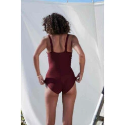 MAISON LEJABY Maillot De Bain 1 Pièce Plongeant Col V - Rouge -Seafolly Soldes Boutique maillot de bain 1 piece plongeant col v rouge 3376960 5 1140x1140