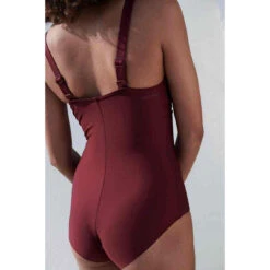 MAISON LEJABY Maillot De Bain 1 Pièce Plongeant Col V - Rouge -Seafolly Soldes Boutique maillot de bain 1 piece plongeant col v rouge 3376960 6 1140x1140