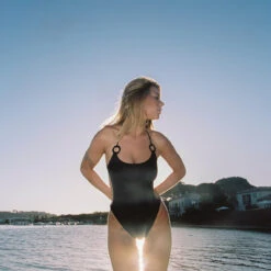 Une Pièce Dos-nu - Noire